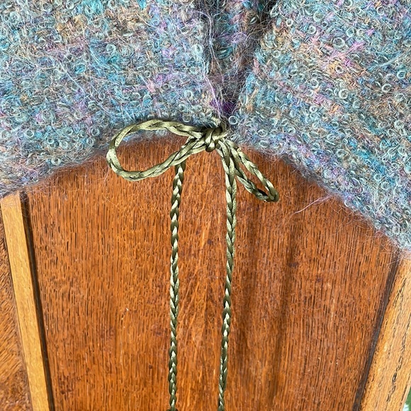 Vintage Woven Shawl Cardigan Sweater Wrap Handmade Crochet Knitted One Size - Picture 4 of 6